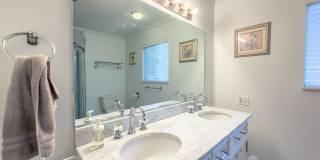 Charming 3-Bedroom Home Along Lindo Channel in Chico Charming 3-Bedroom Home Along Lindo Channel in Chico Gallery 13