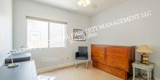 4950 N Valle Gallery 28