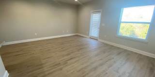 Spacious Modern Townhome; Conveniently Located! *Garbage, Pest Control & Lawncare Included!* *SPECIAL: 1/2 OFF 1st Month's Rent!!* +*MILITARY INCENTIVE!* Gallery 5