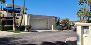 3bd 2ba located in Pointe South Mountain Gallery 11