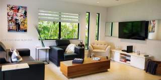 77 Ne 43rd St Gallery 9