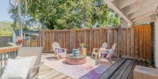2751 HERSCHEL Street Gallery 24