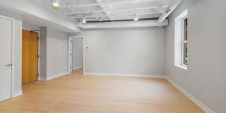 4637 Ashland Gallery 8