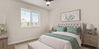 Stylish. Newly Renovated. Cozy, Boutique Community - On Broadway Apartments Gallery 23