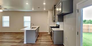 LUXURY 3 Bedroom 2.5 Bathroom Townhome in Piedmont Schools- Neighborhood Park and Basketball Court Gallery 9