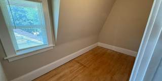 Large 3 Bedroom 1 bath, 2 car garage West Allis home Gallery 8