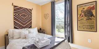 Light and Spacious Modern 3 bedroom Gallery 20