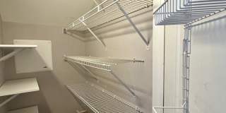 3329 Bromley Lane Gallery 20