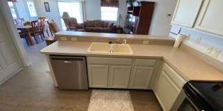 ANNUAL Lease – Turnkey 2+2 Patio Villa in the Desirable Village of Bonnybrook Gallery 15