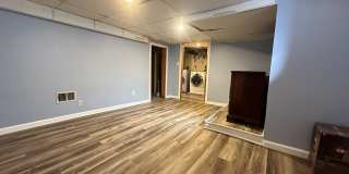 21 Elgin Avenue Gallery 33