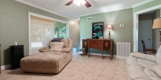 631 Country Club Ave Gallery 22