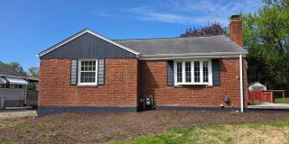 Fully Updated 3-bedroom, 2-bathroom house for rent in North Allegheny School District! Gallery 19