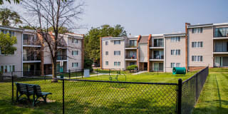 Village at Grant Square Gallery 27