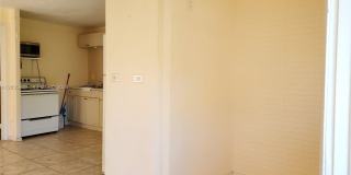 2114 Mckinley St Gallery 3