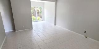 2120 NE 41st Street Gallery 11