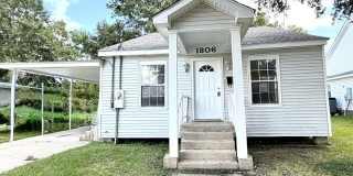 1806 Williams Street Gallery 1