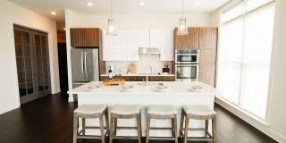 Amorance Downtown Alpharetta Gallery 33