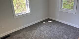 914 Lakeside Avenue Gallery 11