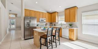 353 BAY ARBOR Gallery 7