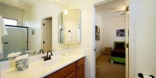 4 Bedroom Furnished Gilbert Home Gallery 26