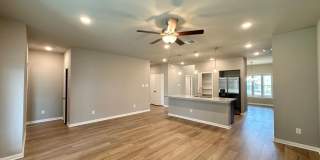 Viewable August 1st!  Small Pets Accepted! Gallery 13