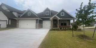 Brand New 4 Bedroom Home with Bonus Room Gallery 1
