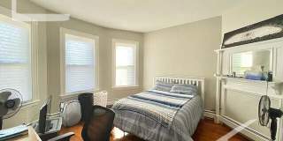 NO FEE on this Affordable Mission Hill Gem!  Sunny & Spacious, Great for NEU students!  Parking Avail Gallery 1