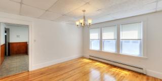 377 Chandler St Gallery 6