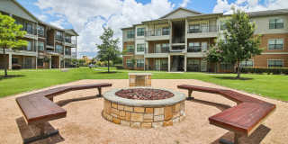 Crenshaw Grand Apartments Gallery 48