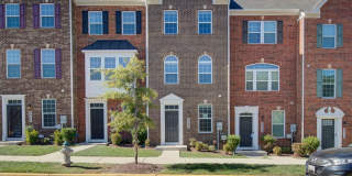 9940 NEW POINTE Drive Gallery 1