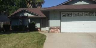 4 BED 2 BATH HOME IN THE RAVENWOOD SUBDIVISION Gallery 1