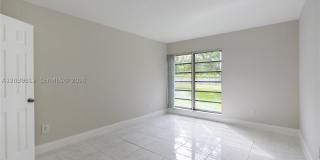9180 Fontainebleau Blvd Gallery 8