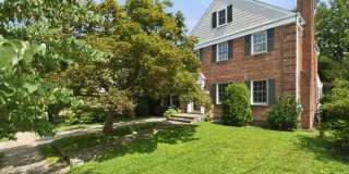 Chevy Chase Home | 4 Bed | 3.5 Bath | 2,500 Sf | Driveway Parking | Large Fenced-In Backyard w/ Deck Gallery 26