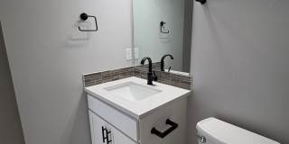 Modern 2 Bed + Flex Townhome with Rooftop Deck Near Paco Sanchez Park & Light Rail Gallery 13