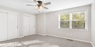 3 Bedroom | 2.5 Bathroom | 2 Car Garage | Springfield MO | Fenced Back Yard | 2 Living Areas | Quiet Neighborhood! Gallery 20