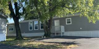 3951 South Mentor Avenue Gallery 1