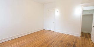 5487-5491 S. Hyde Park Boulevard Gallery 6