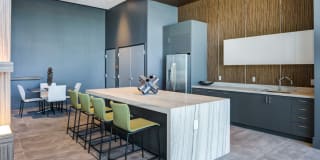 MB Station Gallery 12