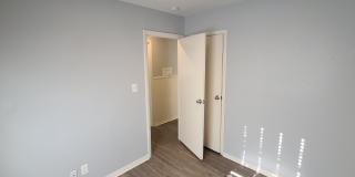 11316 Lewis Ave - 1 Gallery 26