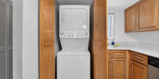 Beautiful Furnished Riverfront Condo Beautiful Furnished Riverfront Condo Gallery 9