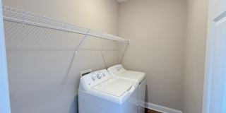 204 Waybill Circle Gallery 15