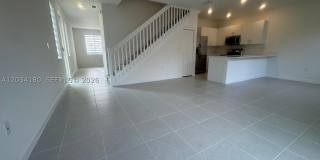 705 SE 13th St Cir Gallery 19