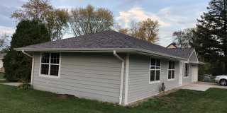 33047 N Ridge Rd Gallery 16