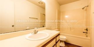 686 W Martha Street Gallery 6