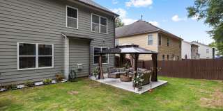 77 Lakeshore Parkway Gallery 40