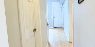 208 N Kolin Gallery 10