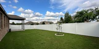 Exquisite Single-Story Corner Lot Charm in Austin's Onion Creek Community Gallery 26