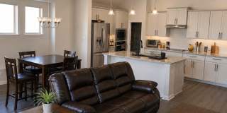 201 Brookside Street Gallery 5