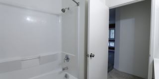 Rarely Available !  Beautiful 3-Bedroom Corner Unit – Pet Friendly & Spacious! Gallery 24