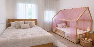 3038 Marion Ave Gallery 28